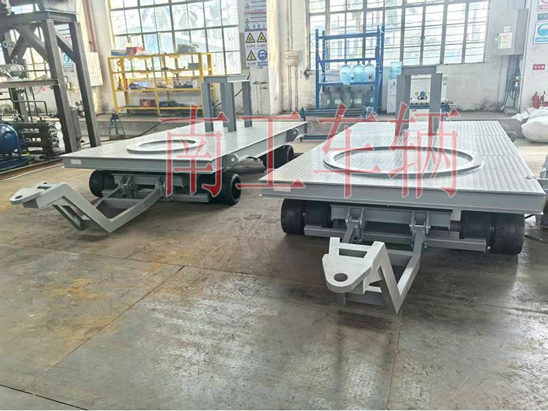 5吨牵引乐玩在线手机版(大中国区) 带上装架工具拖车